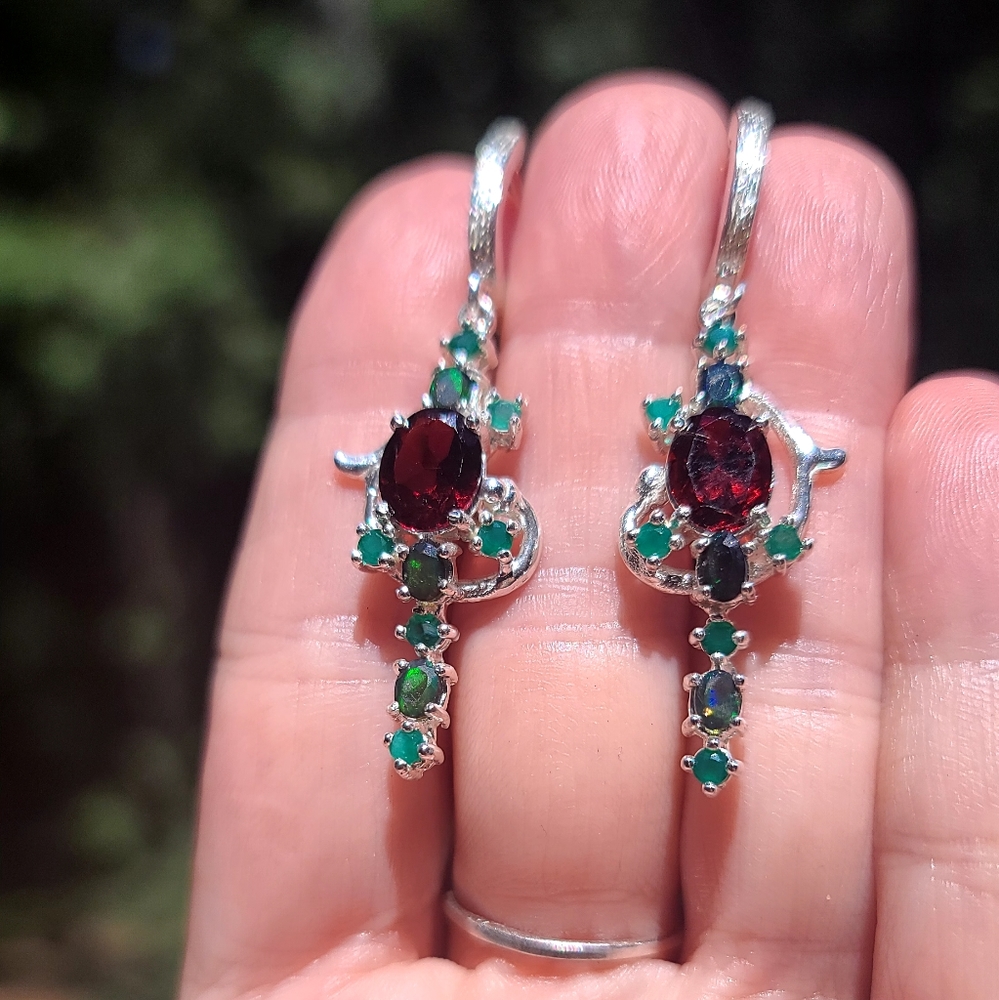Garnets Opals Onyx OH MY! Sterling earrings ✨️ NEW! - Picture 4 of 8